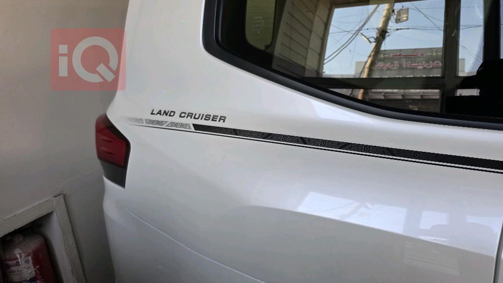 تويوتا لاندكروزر